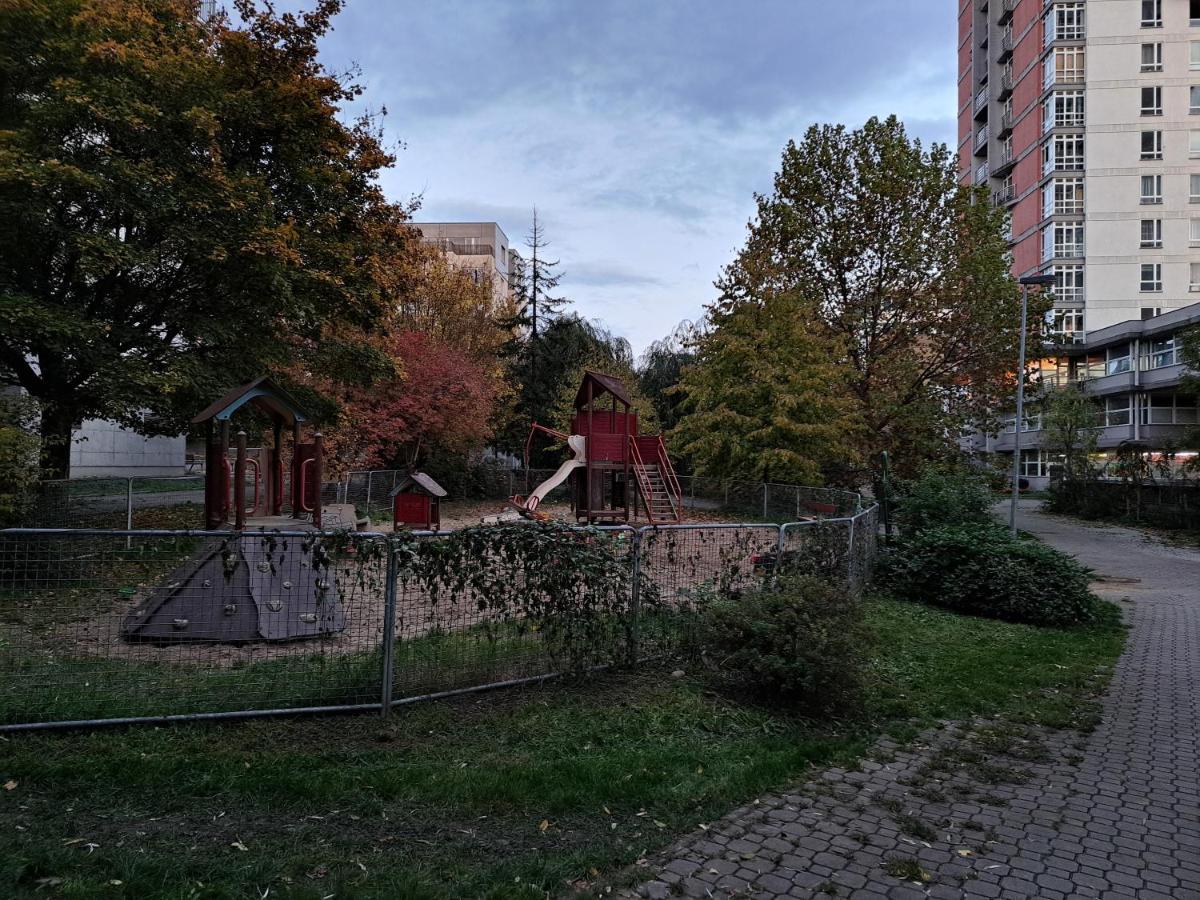 Apartment Golden Прага Экстерьер фото